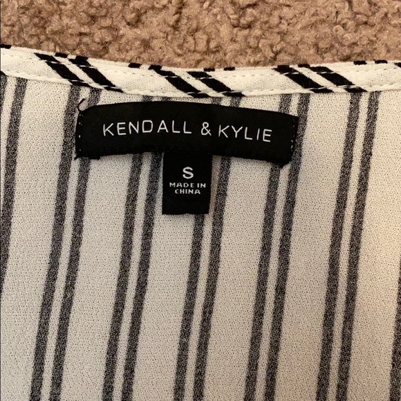 Romper - Picture 2 of 3